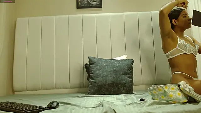 kendra lux1 online show from October 14, 1:23 pm