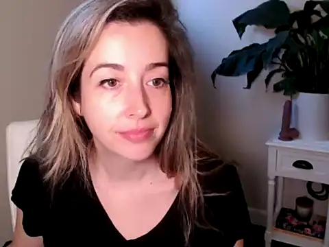 SuggestiveBehavior online show from September 26, 1:26 pm
