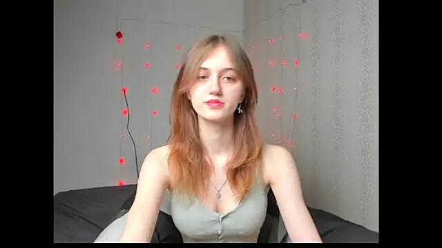 dreamy pollyyy online show from March 11, 12:44 pm