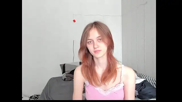 dreamy pollyyy online show from March 23, 8:51 am