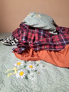 Snapshot of Ansiasex chatting on October 28, 1:47 pm Ansiasex online show from October 28, 1:47 pm