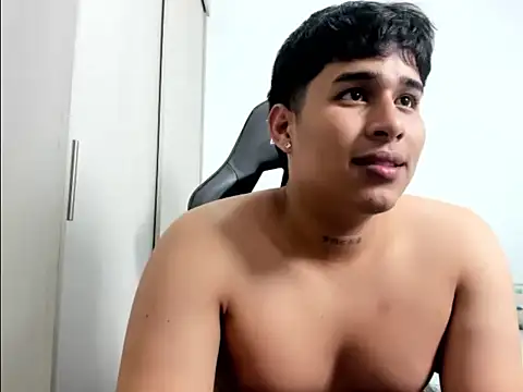 Snapshot of jhony_dickm chatting on September 10, 11:16 pm jhony dickm online show from September 10, 11:16 pm