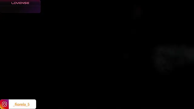 Snapshot of Fiorela_1 chatting on May 14, 6:31 am Fiorela 1 online show from May 14, 6:31 am