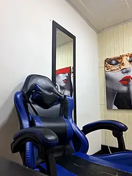 susan mooree online show from November 20, 7:24 pm