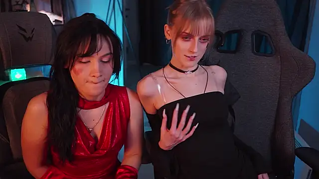 MonicaFarmer online show from February 8, 3:21 am