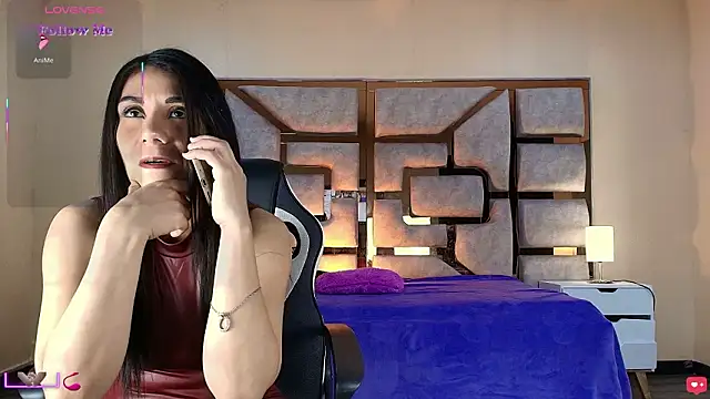 ANABELL BROWN online show from February 7, 7:39 pm