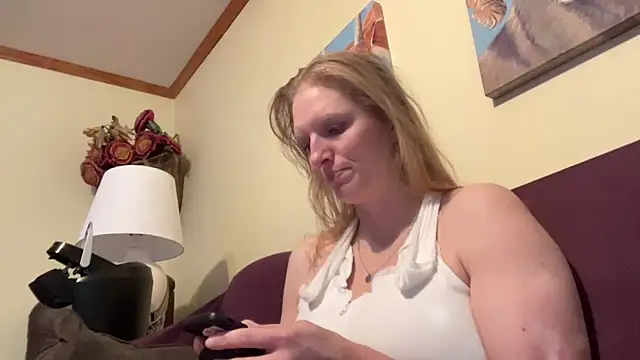 bubblytempest online show from September 30, 9:09 pm