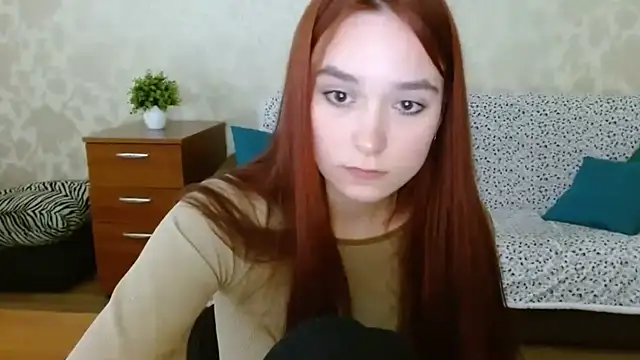 aFoxie online show from September 12, 7:47 pm