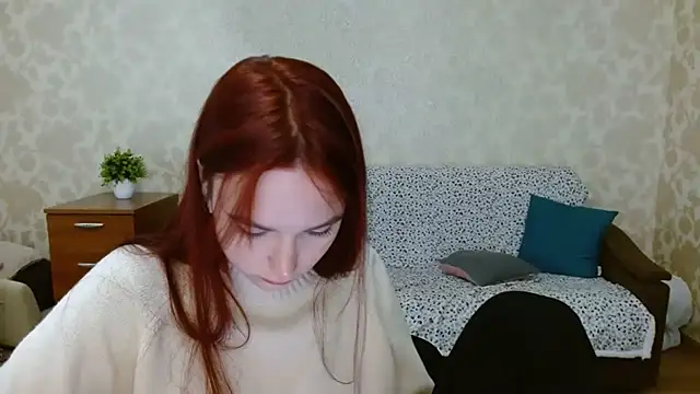 aFoxie online show from October 3, 7:44 pm