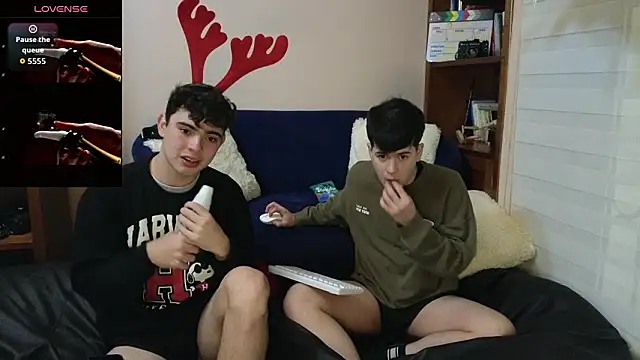 tightncuteass online show from February 20, 12:51 am