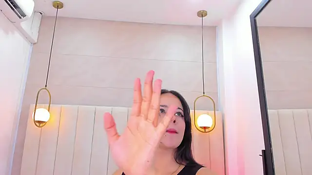 Dream nena online show from November 3, 8:21 pm