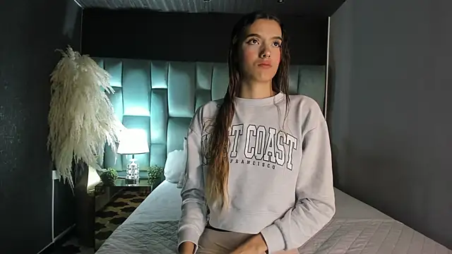 CarolinaaGomezz online show from October 17, 11:02 am