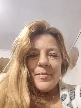 Casandra Cruz online show from September 21, 2:24 am