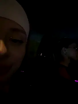 BabyBee  online show from October 11, 5:33 pm