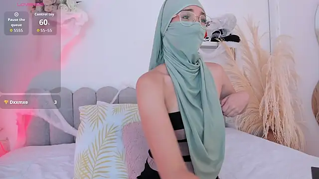 Snapshot of Ridwana_ chatting on October 29, 7:04 pm Ridwana online show from October 29, 7:04 pm