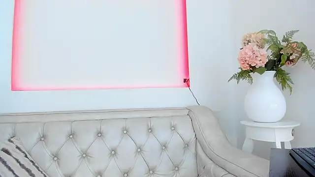 Snapshot of Ridwana_ chatting on November 3, 12:17 pm Ridwana online show from November 3, 12:17 pm