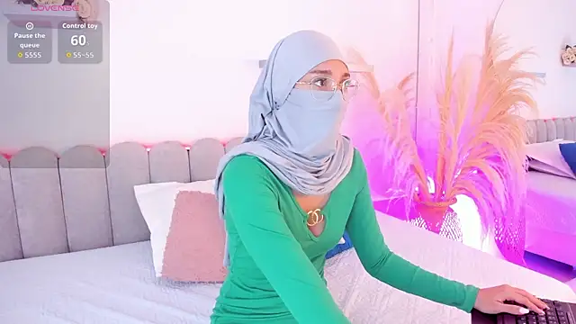 Snapshot of Ridwana_ chatting on November 19, 11:54 am Ridwana online show from November 19, 11:54 am