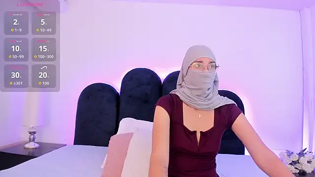 Ridwana  online show from December 18, 11:49 am