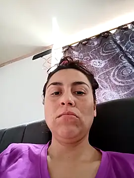 vanessa-titisM online show from March 7, 3:53 pm