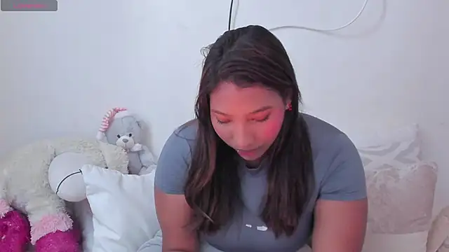 lilith storm online show from November 23, 7:02 pm