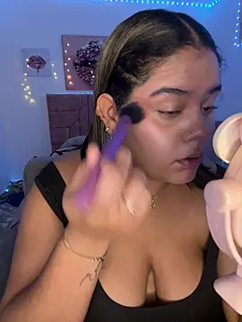 Snapshot of Anabelle_00_ chatting on July 5, 4:19 am Anabelle 00 online show from July 5, 4:19 am
