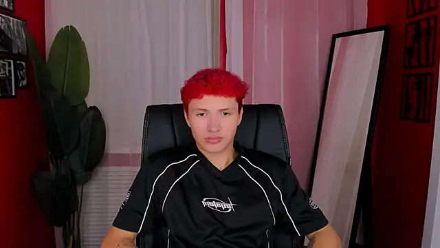 JonnyDarka online show from November 14, 4:55 am