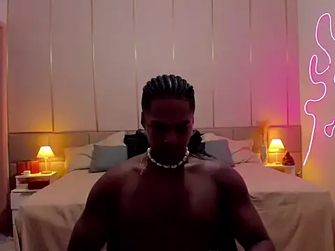 SoHighAngel online show from March 7, 10:29 pm