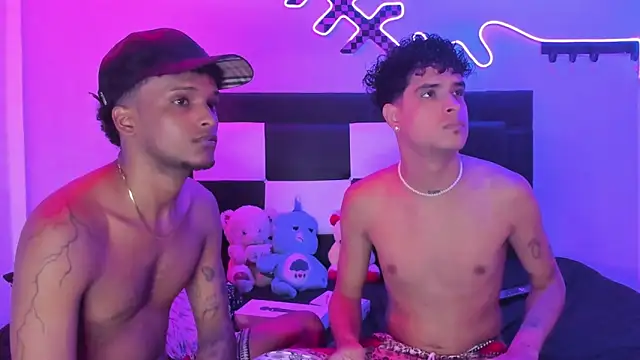 Lucky boys  X online show from May 22, 1:28 pm