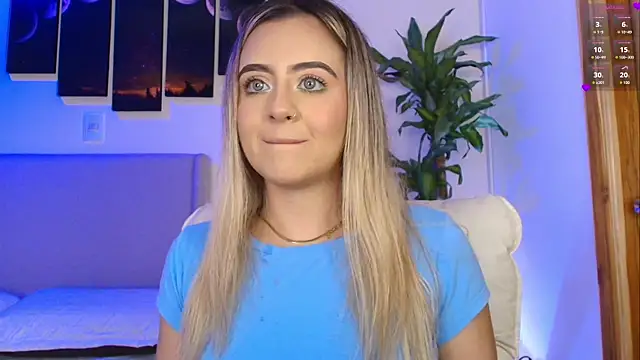 MaryMoon  online show from March 4, 11:22 pm