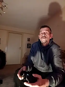 Snapshot of Michael_baabum chatting on December 5, 5:09 pm Michael baabum online show from December 5, 5:09 pm