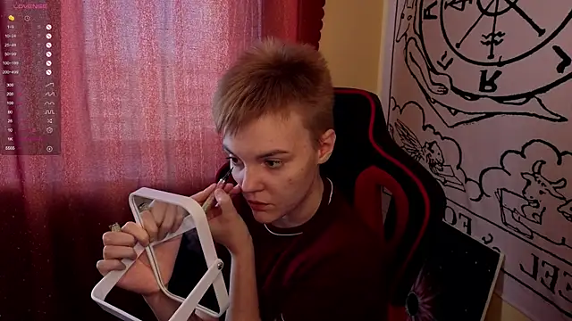 KrisNeal online show from October 15, 10:15 am