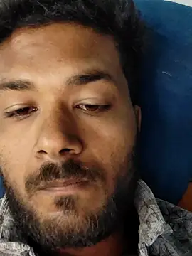 Snapshot of devil_khilesh chatting on December 16, 2:38 am devil khilesh online show from December 16, 2:38 am