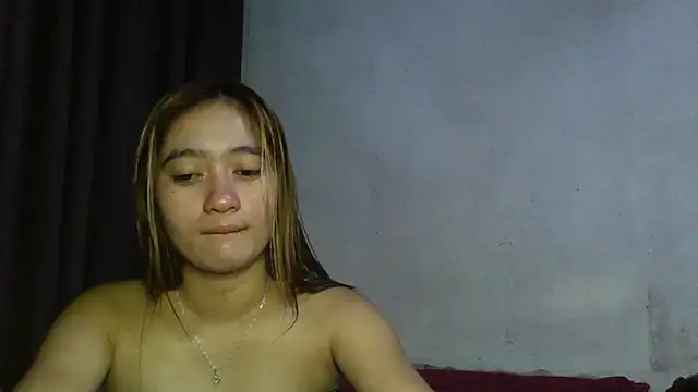 Snapshot of Elysia_Fox chatting on June 17, 5:32 am Elysia Fox online show from June 17, 5:32 am