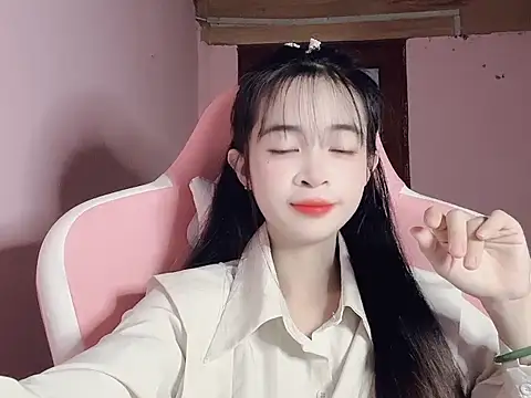 Snapshot of Suna7383 chatting on November 8, 5:34 pm Suna7383 online show from November 8, 5:34 pm