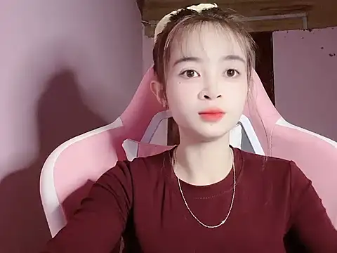 Snapshot of Suna7383 chatting on November 18, 4:11 pm Suna7383 online show from November 18, 4:11 pm