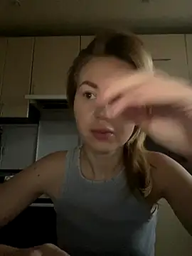 MartaLuna  online show from November 19, 6:46 am