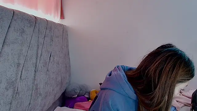 kimmy vegga2 online show from October 22, 4:29 pm