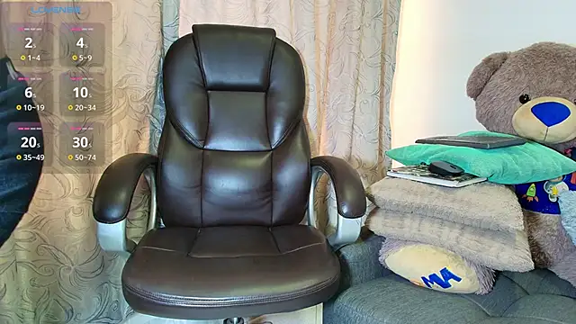 Snapshot of juan_hairy chatting on November 13, 1:21 pm juan hairy online show from November 13, 1:21 pm