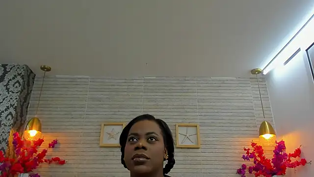 Snapshot of AliceVegga chatting on December 3, 3:14 am AliceVegga online show from December 3, 3:14 am