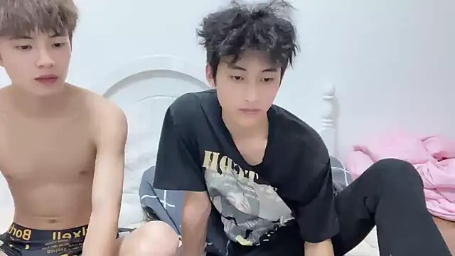 yangyang-2563 online show from October 4, 3:10 pm