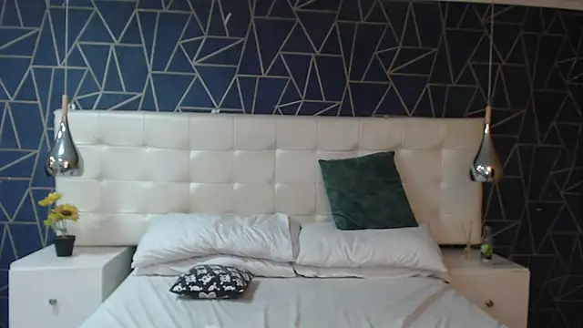 NatashaLimaa online show from November 16, 2:50 am