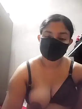 Snapshot of hafiza8746 chatting on October 9, 6:28 pm hafiza8746 online show from October 9, 6:28 pm