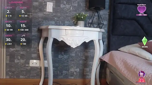 Snapshot of Keila_Fg chatting on February 28, 2:56 am Keila Fg online show from February 28, 2:56 am