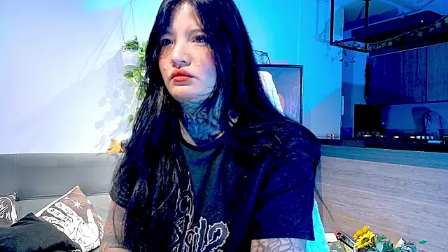 Unatatuada online show from December 18, 9:26 am