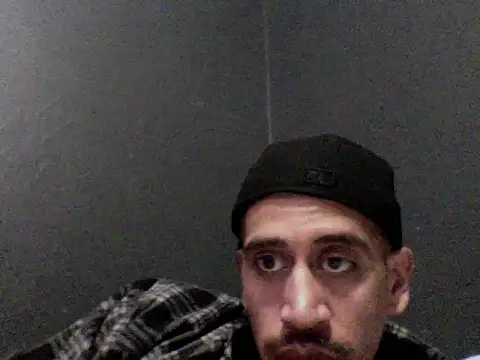 Snapshot of busnfatnutsLildee chatting on November 27, 12:07 pm busnfatnutsLildee online show from November 27, 12:07 pm