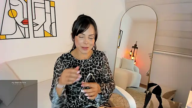 Lyliboomm online show from April 3, 11:36 pm