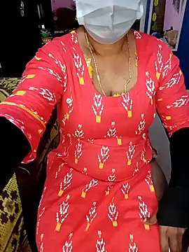 Snapshot of KannadaTamilTeluguBeauty chatting on December 16, 3:39 pm KannadaTamilTeluguBeauty online show from December 16, 3:39 pm