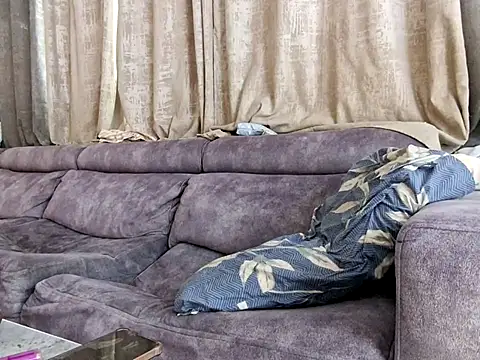 Alexis21821 online show from April 1, 8:26 am