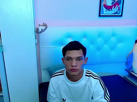EL VENEZOLANO 22CM online show from September 19, 7:10 am