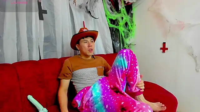 Nick Wolff online show from October 26, 1:50 pm